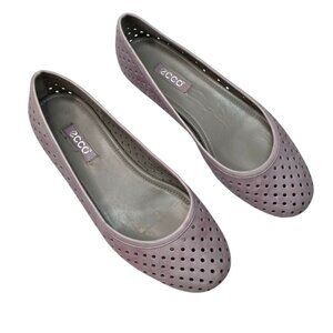 Ecco Womens Perforated Purple Leather Ballet Flats Size 37 EU 6.5 US